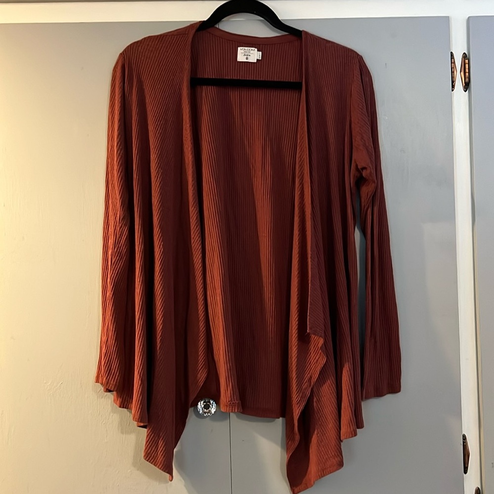 Flowy Volcom cardigan